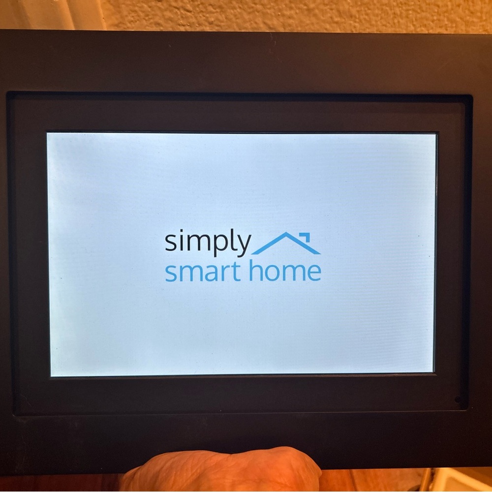 Simply Smart Home 8" PhotoShare WiFi Digital Picture Frame 8GB Memory